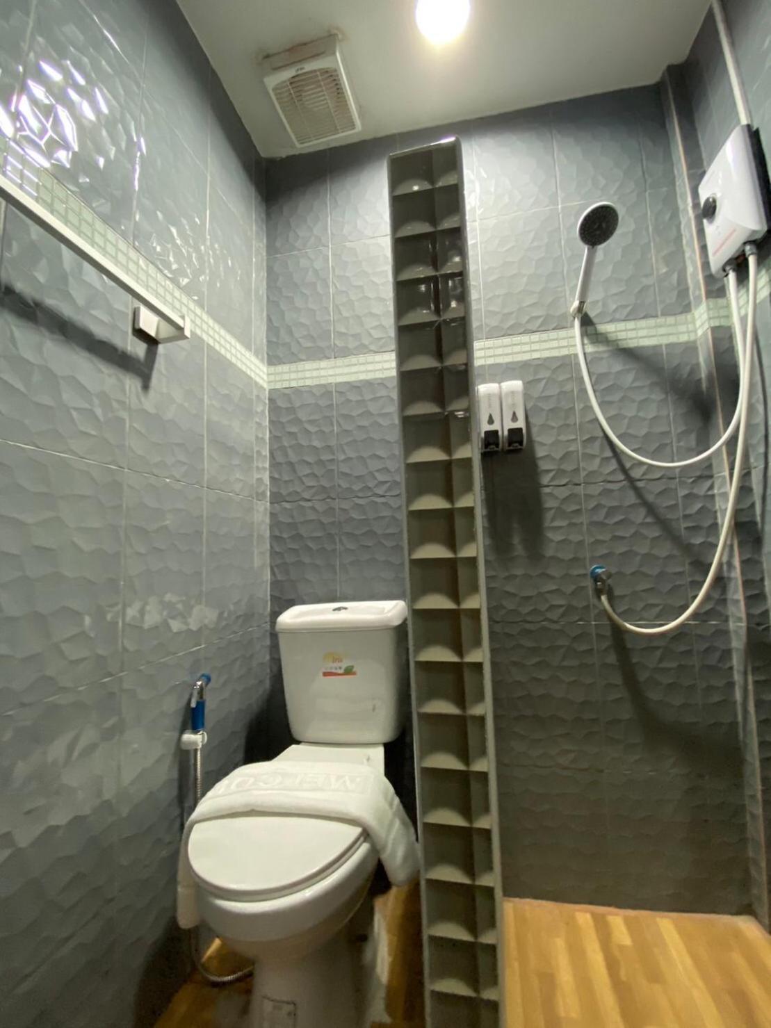 S1 City Hotel Бурирам Экстерьер фото